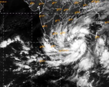 🔴 मिचॉन्ग चक्रीवादळ आज आंध्र प्रदेशात धडकणार; महाराष्ट्रावर काय परिणाम होणार?