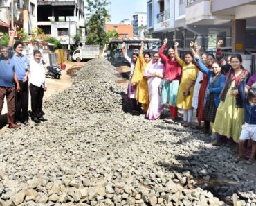 नाशिक: गोविंदनगरला लेन नंबर तीनमध्ये रस्ता दुरुस्ती सुरू