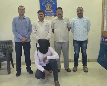 рдирд╛рд╢рд┐рдХ: реп рдХреЛрдЯреАрдВрдЪреНрдпрд╛ рдЕрдкрд╣рд╛рд░ рдкреНрд░рдХрд░рдгреА рдЧрд╛рдпрддреНрд░реА рдорд╛рд░реНрдХреЗрдЯрд┐рдВрдЧрдЪреНрдпрд╛ рд╕рдВрдЪрд╛рд▓рдХрд╛рд▓рд╛ рдЕрдЯрдХ; реп рд╡рд░реНрд╖рд╛рдВрдкрд╛рд╕реВрди рд╣реЛрддрд╛ рдлрд░рд╛рд░ ! рдирд╛рд╢рд┐рдХ: реп рдХреЛрдЯреАрдВрдЪреНрдпрд╛ рдЕрдкрд╣рд╛рд░ рдкреНрд░рдХрд░рдгреА рдЧрд╛рдпрддреНрд░реА рдорд╛рд░реНрдХреЗрдЯрд┐рдВрдЧрдЪреНрдпрд╛ рд╕рдВрдЪрд╛рд▓рдХрд╛рд▓рд╛ рдЕрдЯрдХ; реп рд╡рд░реНрд╖рд╛рдВрдкрд╛рд╕реВрди рд╣реЛрддрд╛ рдлрд░рд╛рд░ !