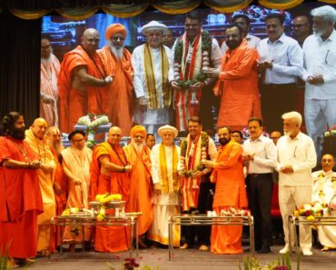 рдирд╛рд╢рд┐рдХ: рд╕рд┐рдВрд╣рд╕реНрде рдХреБрдВрднрдореЗрд│рд╛ рдЕрд╡рд┐рд╕реНрдорд░рдгреАрдп рдХрд░рдгреНрдпрд╛рдЪреА рдореБрдЦреНрдпрдордВрддреНрд░реНрдпрд╛рдВрдЪреА рдЕрдЦрд┐рд▓ рднрд╛рд░рддреАрдп рд╕рдВрдд рд╕рдорд┐рддреАрдЪреНрдпрд╛ рдмреИрдардХреАрдд рдЧреНрд╡рд╛рд╣реА рдирд╛рд╢рд┐рдХ: рд╕рд┐рдВрд╣рд╕реНрде рдХреБрдВрднрдореЗрд│рд╛ рдЕрд╡рд┐рд╕реНрдорд░рдгреАрдп рдХрд░рдгреНрдпрд╛рдЪреА рдореБрдЦреНрдпрдордВрддреНрд░реНрдпрд╛рдВрдЪреА рдЕрдЦрд┐рд▓ рднрд╛рд░рддреАрдп рд╕рдВрдд рд╕рдорд┐рддреАрдЪреНрдпрд╛ рдмреИрдардХреАрдд рдЧреНрд╡рд╛рд╣реА