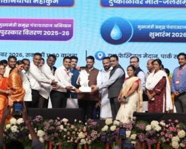नाशिक: अभियानात दुष्काळ निवारणासाठी गावागावांत जलसंधारणाची कामे हाती घ्या – मुख्यमंत्री