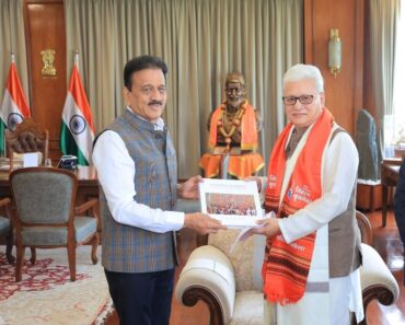 सिंहस्थ कुंभमेळ्याच्या ध्वजारोहण सोहळ्याचे राज्यपालांना निमंत्रण
